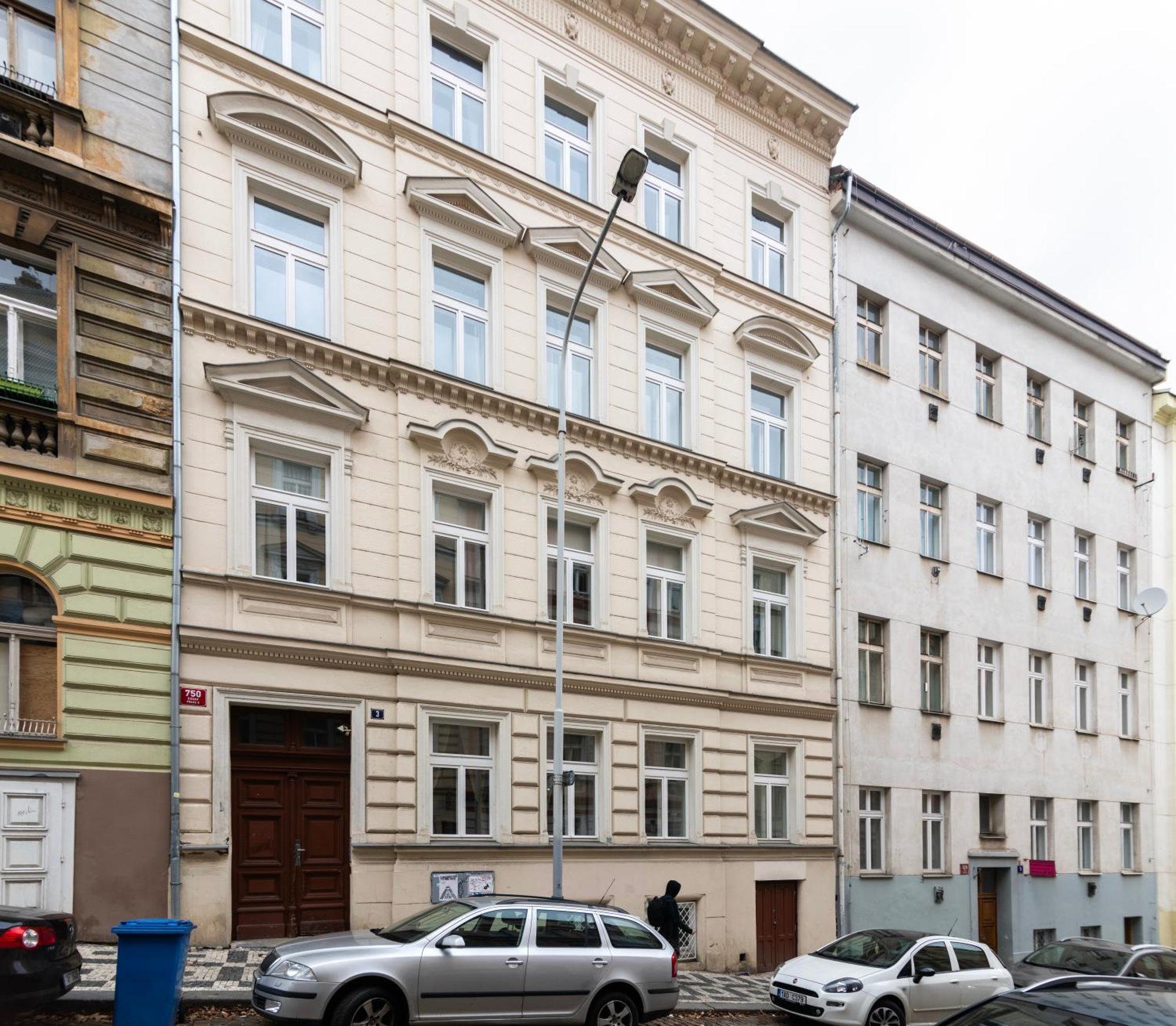 J3 * Praga