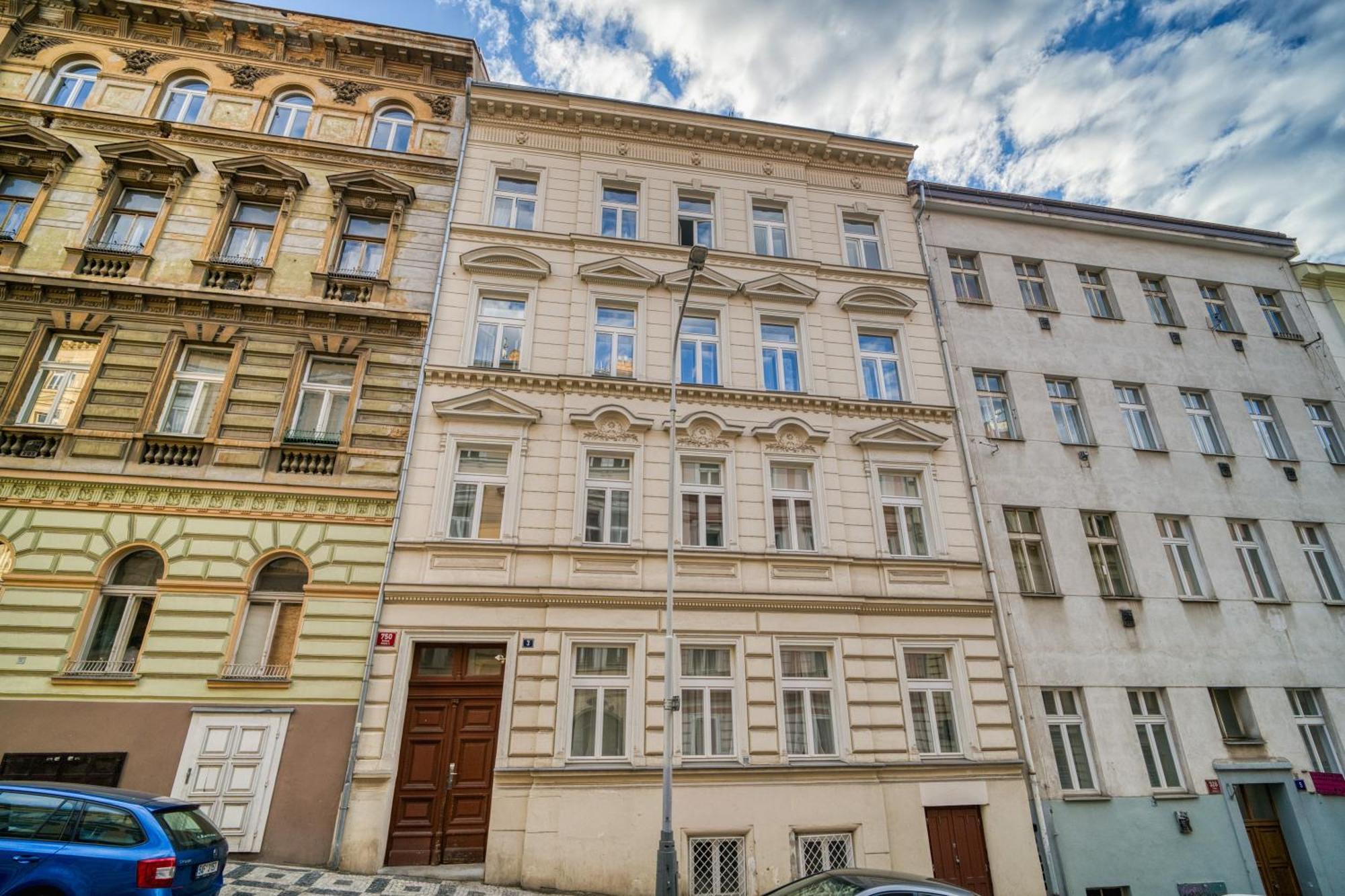 J3 Praga